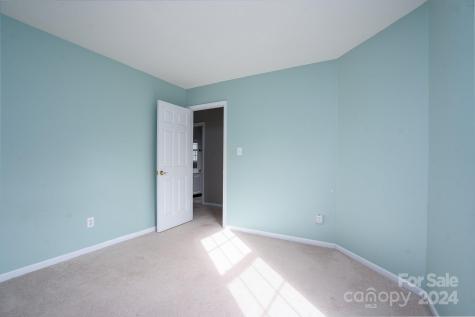 15006 Strathmoor Drive Charlotte NC 28277