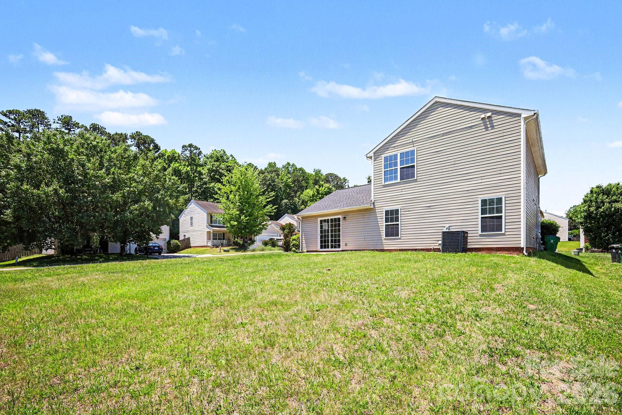10419 Sparrow Springs Lane Charlotte NC 28214