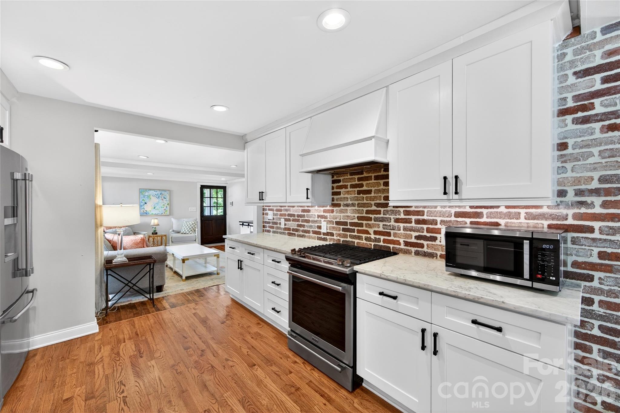 536 Inwood Drive Charlotte NC 28209