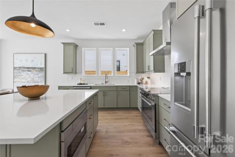 408 Dover Avenue Charlotte NC 28209