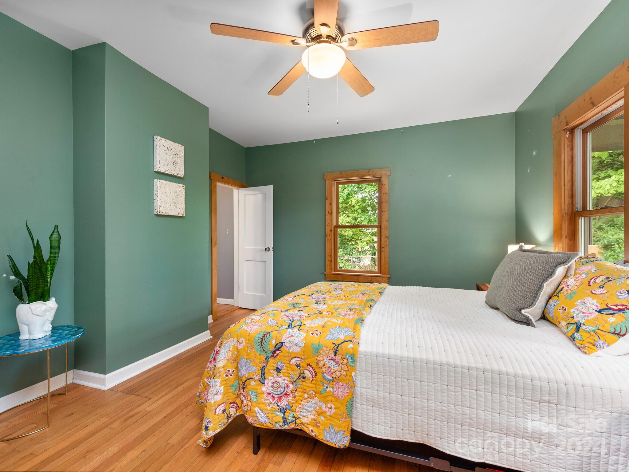 243 Sulphur Springs Road Asheville NC 28806