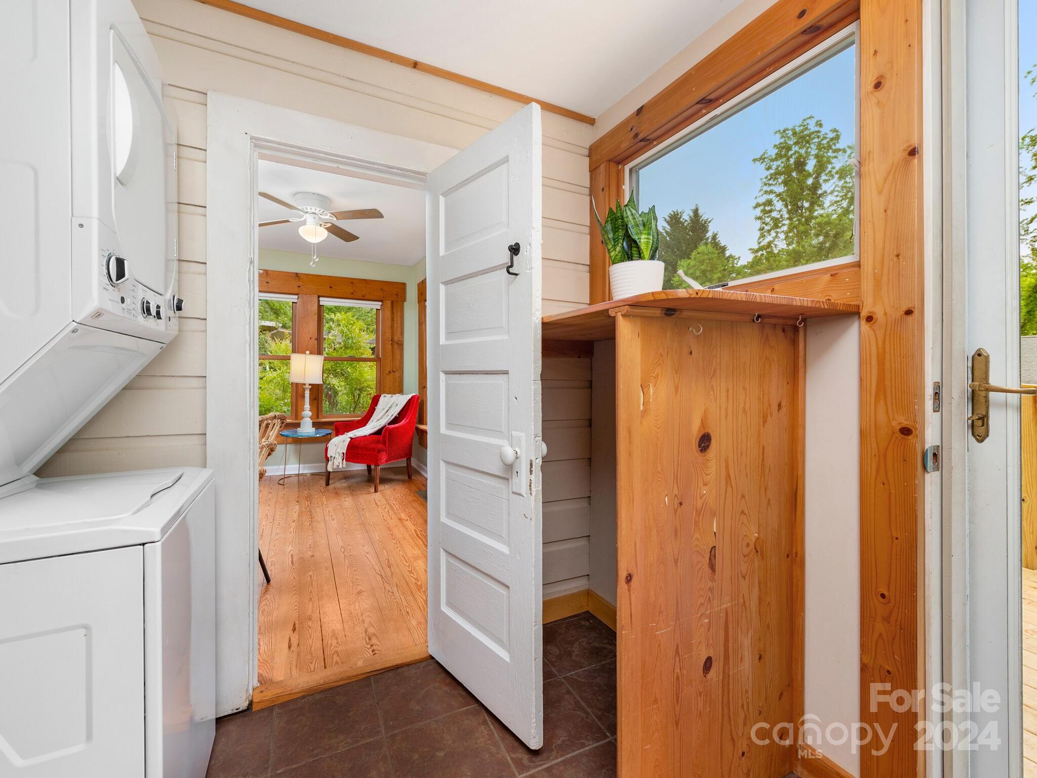 243 Sulphur Springs Road Asheville NC 28806