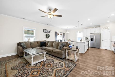 147 Tanner Loop Troutman NC 28166