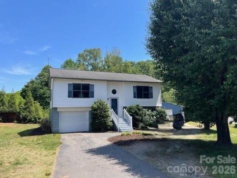 2381 Boardwalk Court Lenoir NC 28645
