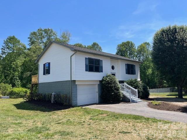2381 Boardwalk Court Lenoir NC 28645