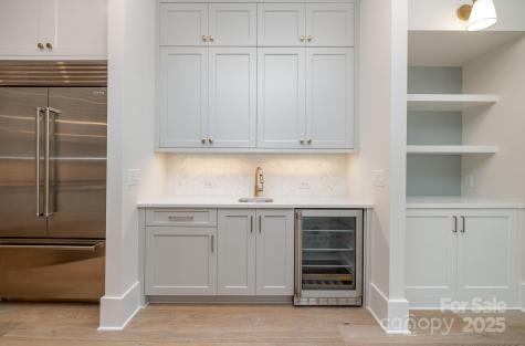 2922 Sharon View Road Charlotte NC 28210