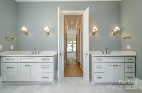 2922 Sharon View Road Charlotte NC 28210