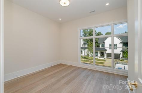 2922 Sharon View Road Charlotte NC 28210