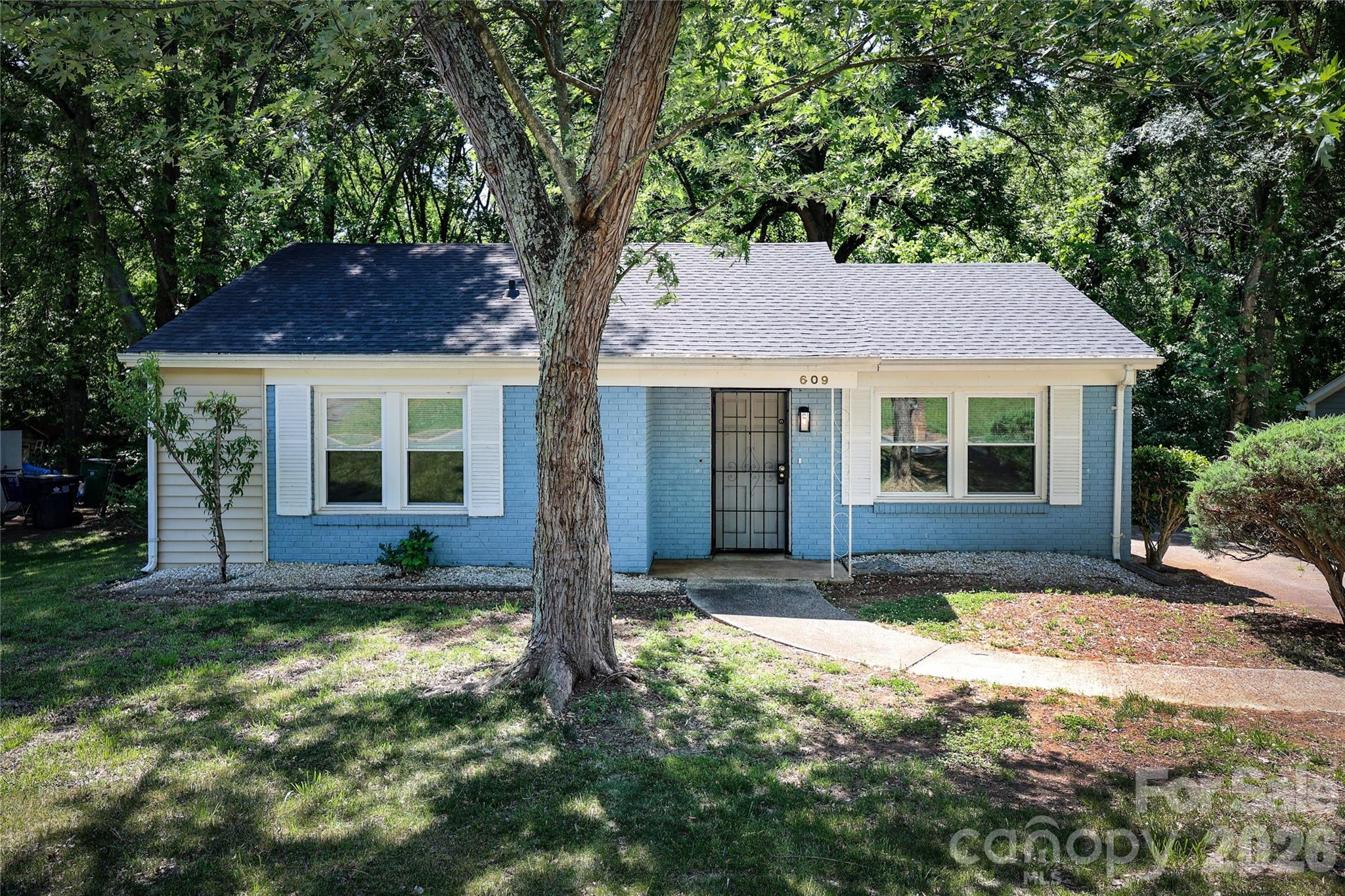 Charlotte NC, 609 Fawnbrook Lane
