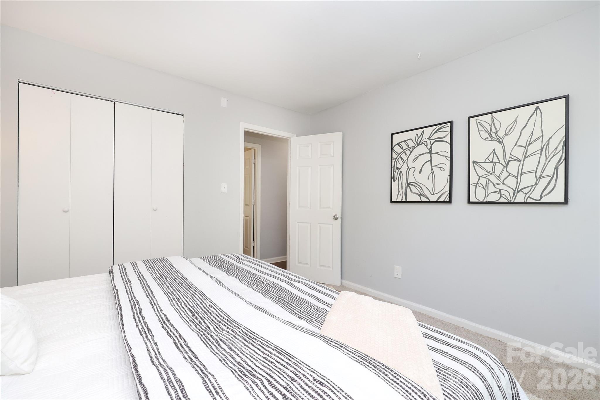 609 Fawnbrook Lane Charlotte NC 28217