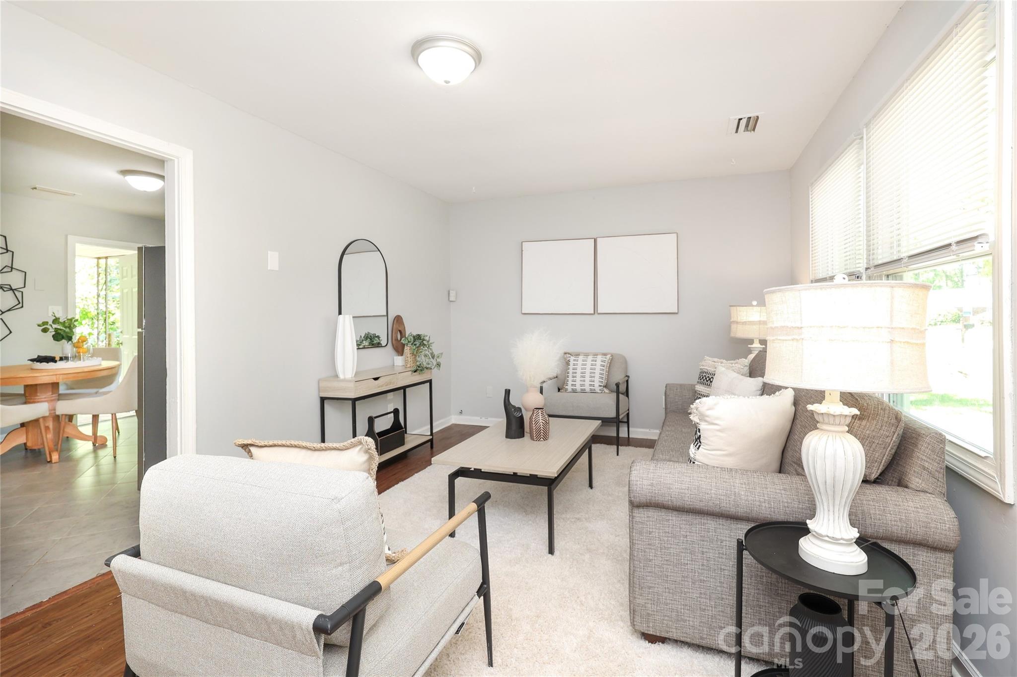 609 Fawnbrook Lane Charlotte NC 28217