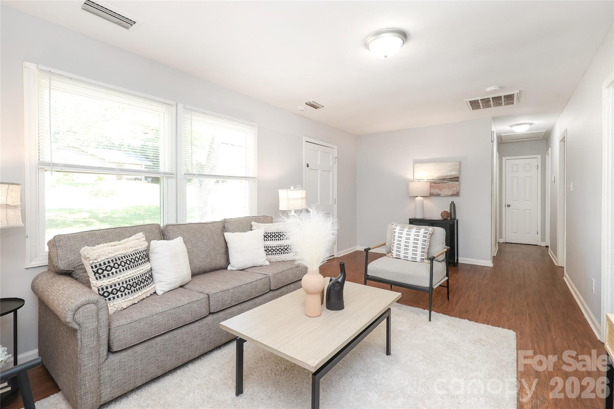 609 Fawnbrook Lane Charlotte NC 28217