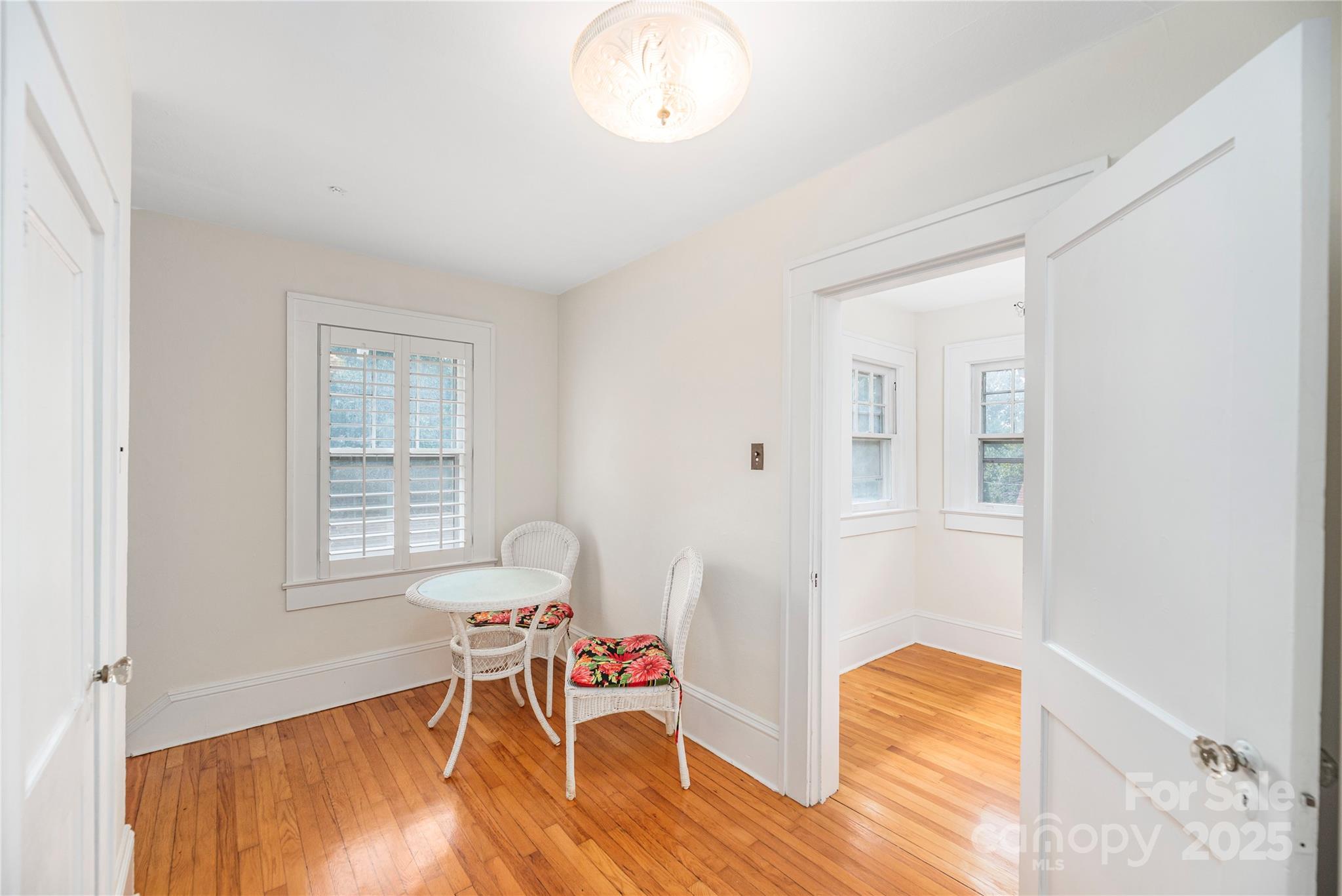 115 Stonewall Avenue Swannanoa NC 28778