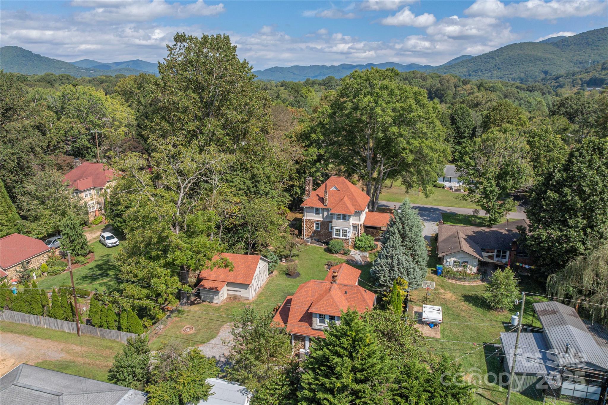 115 Stonewall Avenue Swannanoa NC 28778