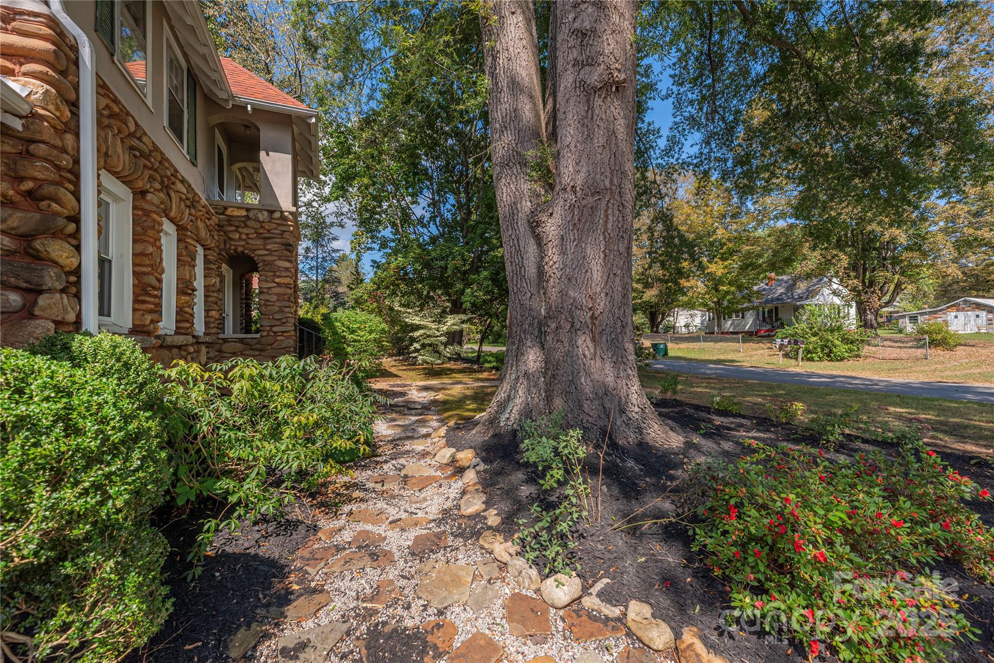 115 Stonewall Avenue Swannanoa NC 28778