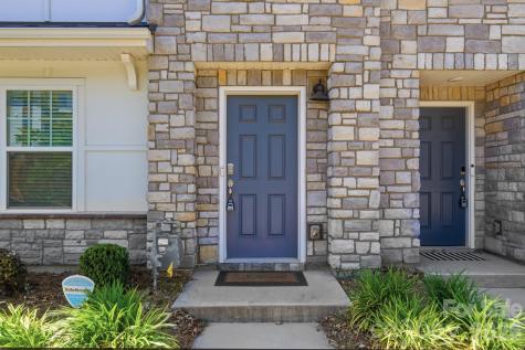 3742 Memorial Parkway Charlotte NC 28217
