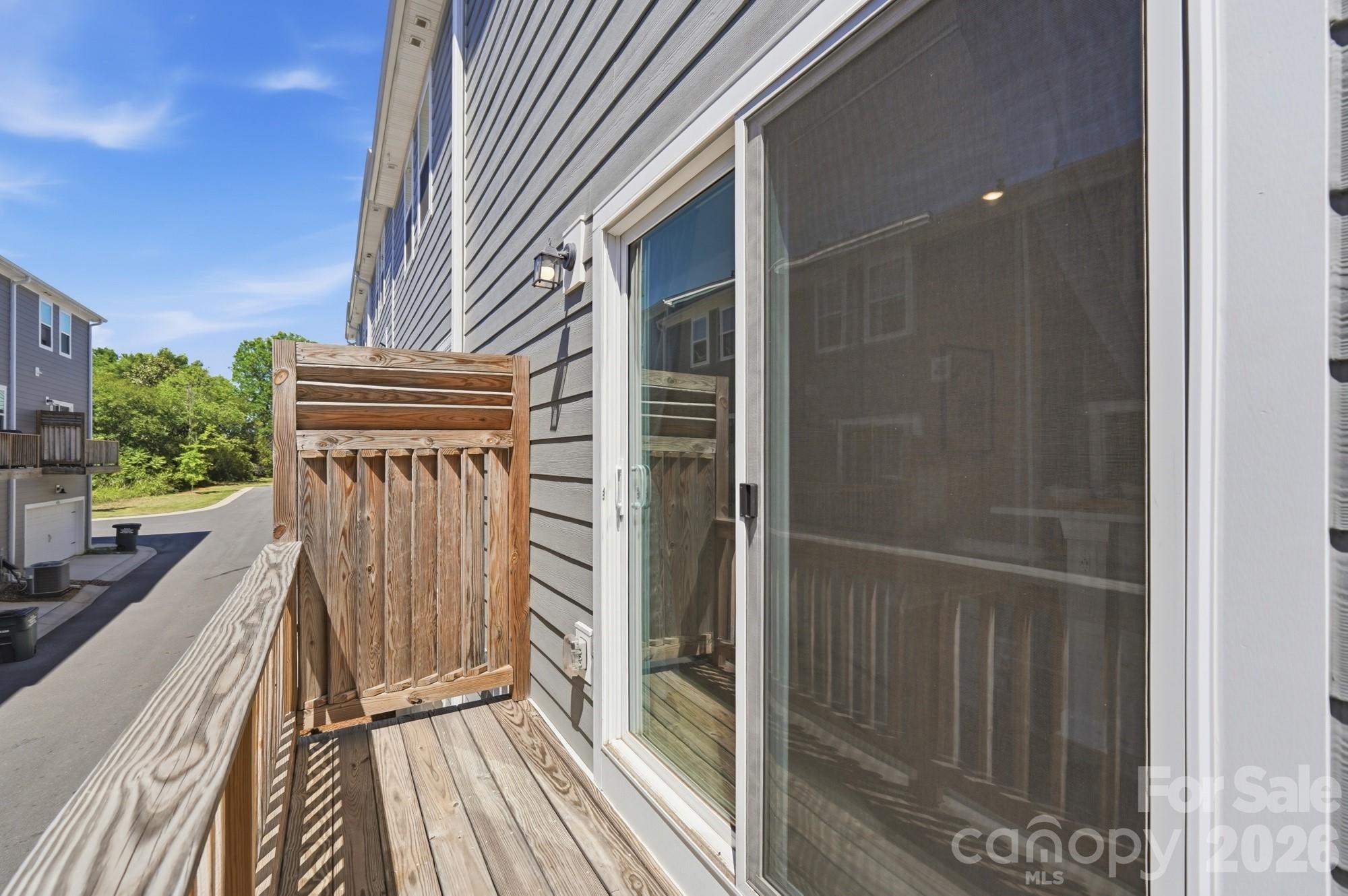 3742 Memorial Parkway Charlotte NC 28217
