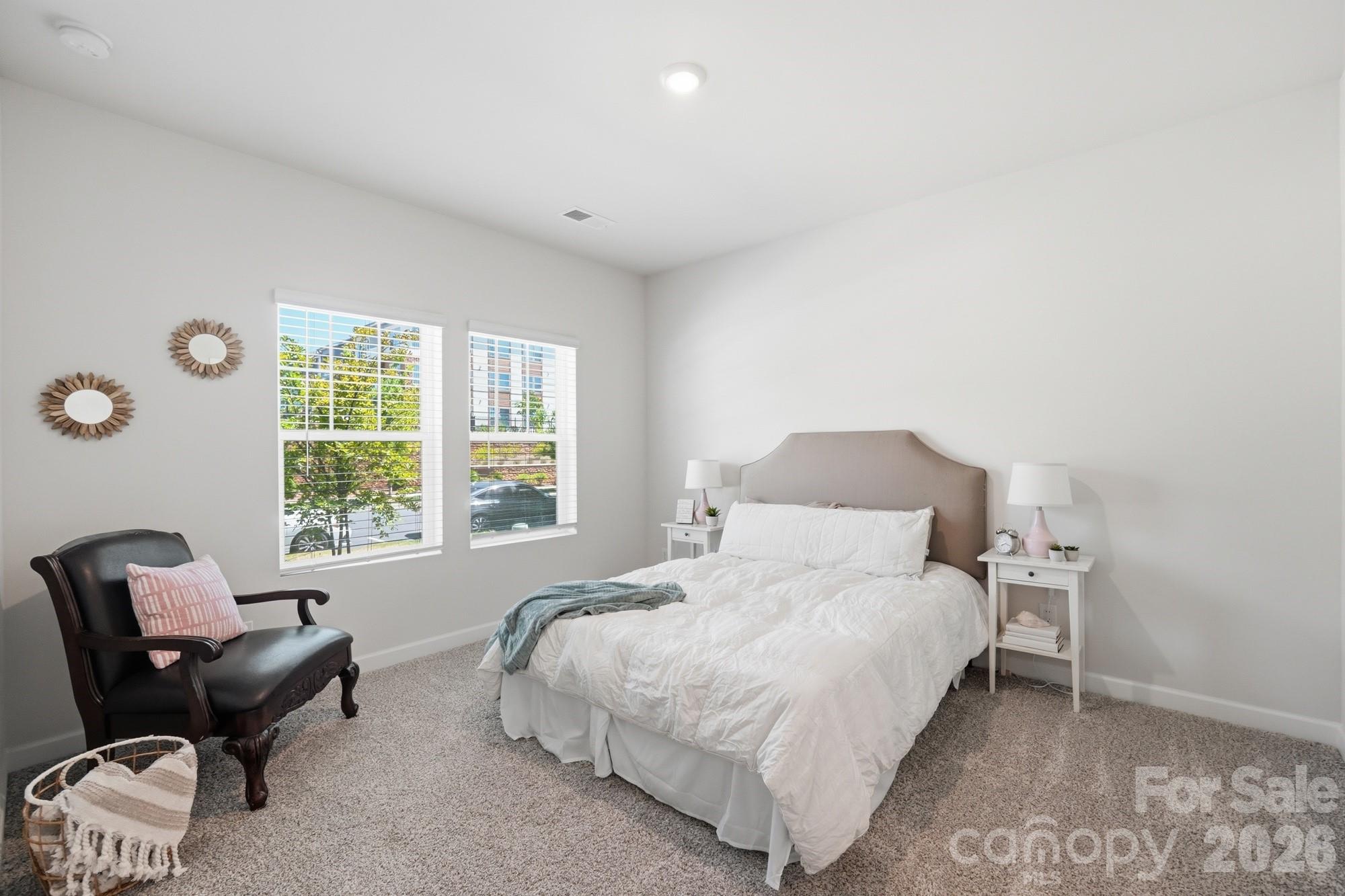 3742 Memorial Parkway Charlotte NC 28217