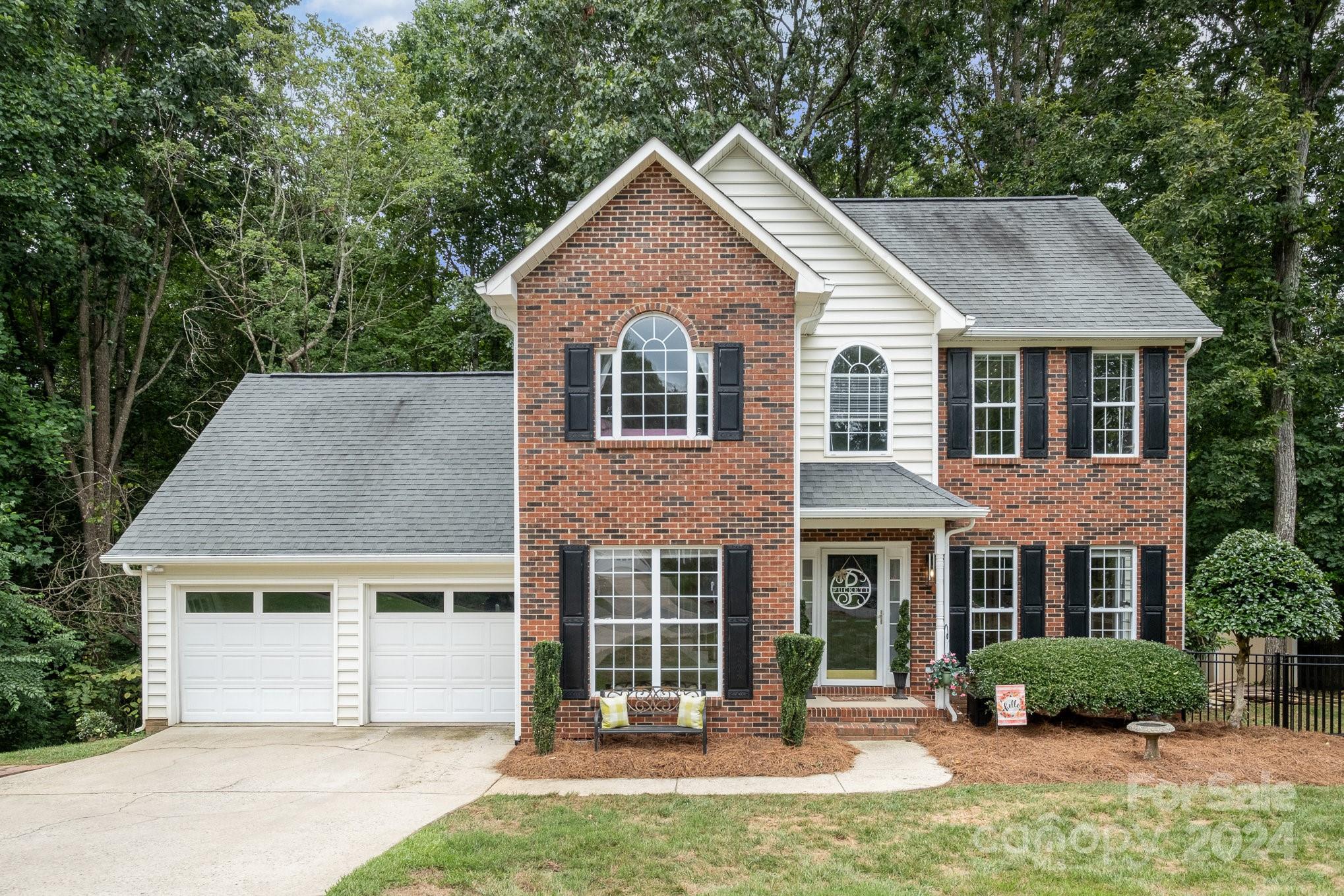 1299 Fenwick Hall Court Gastonia NC 28056