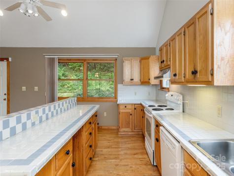 94 Marcellina Drive Fairview NC 28730