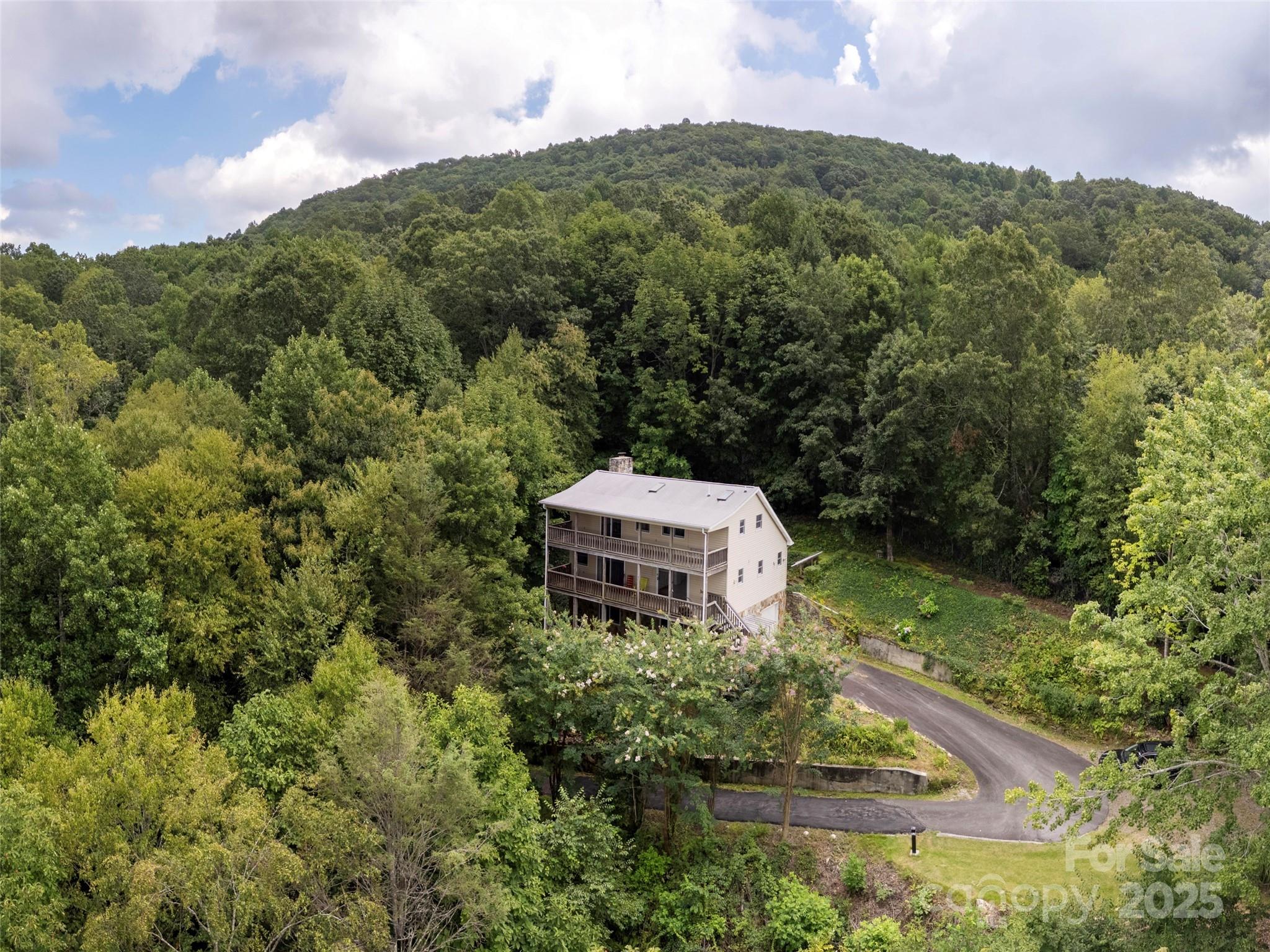 94 Marcellina Drive Fairview NC 28730