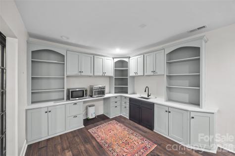 10545 Mount Holly Huntersville Road Huntersville NC 28078