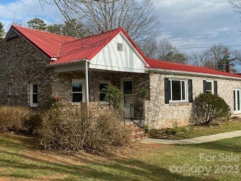 633 Jupiter Road Weaverville NC 28787