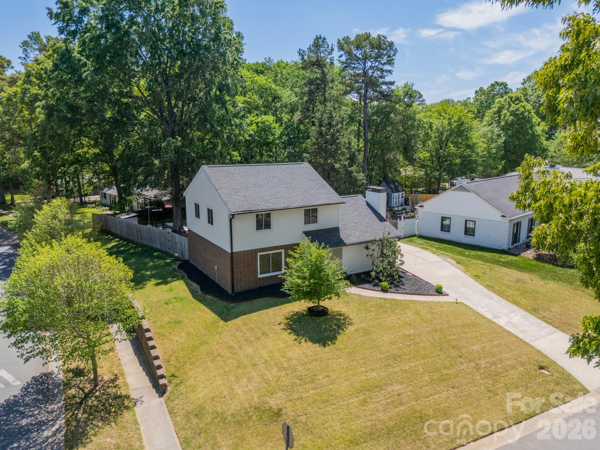 801 Sonata Place Charlotte NC 28211