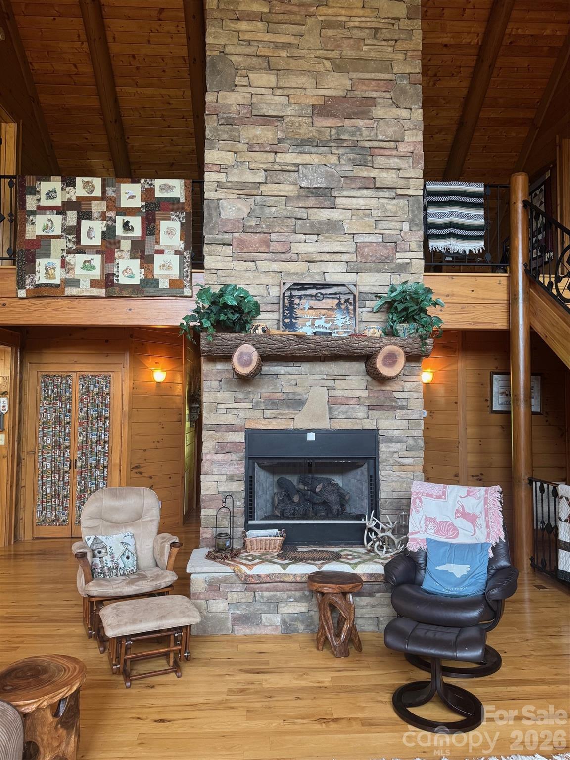 686 Hyacinth Drive Clyde NC 28721