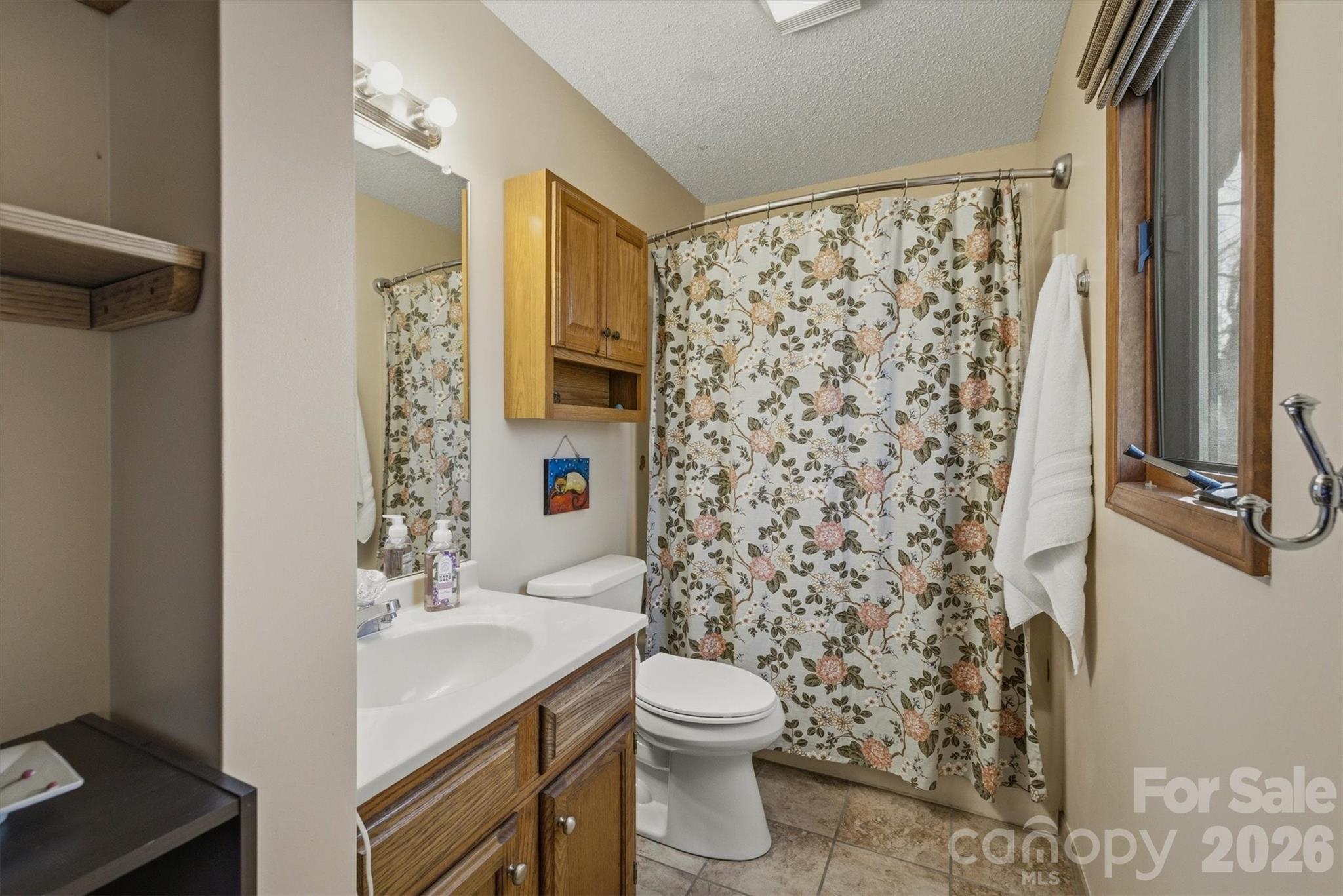 25 Poke Road Newland NC 28657
