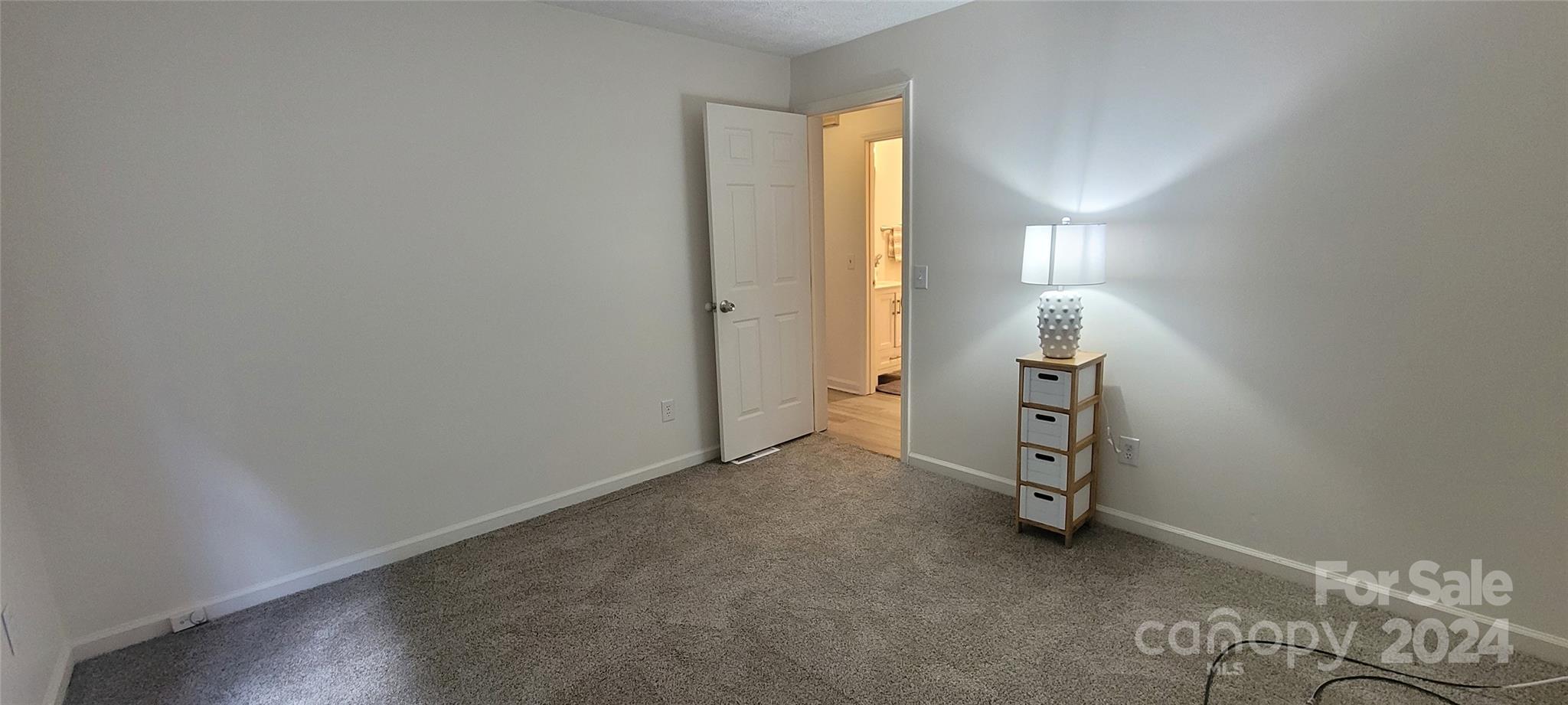 24 Iris Street Asheville NC 28803