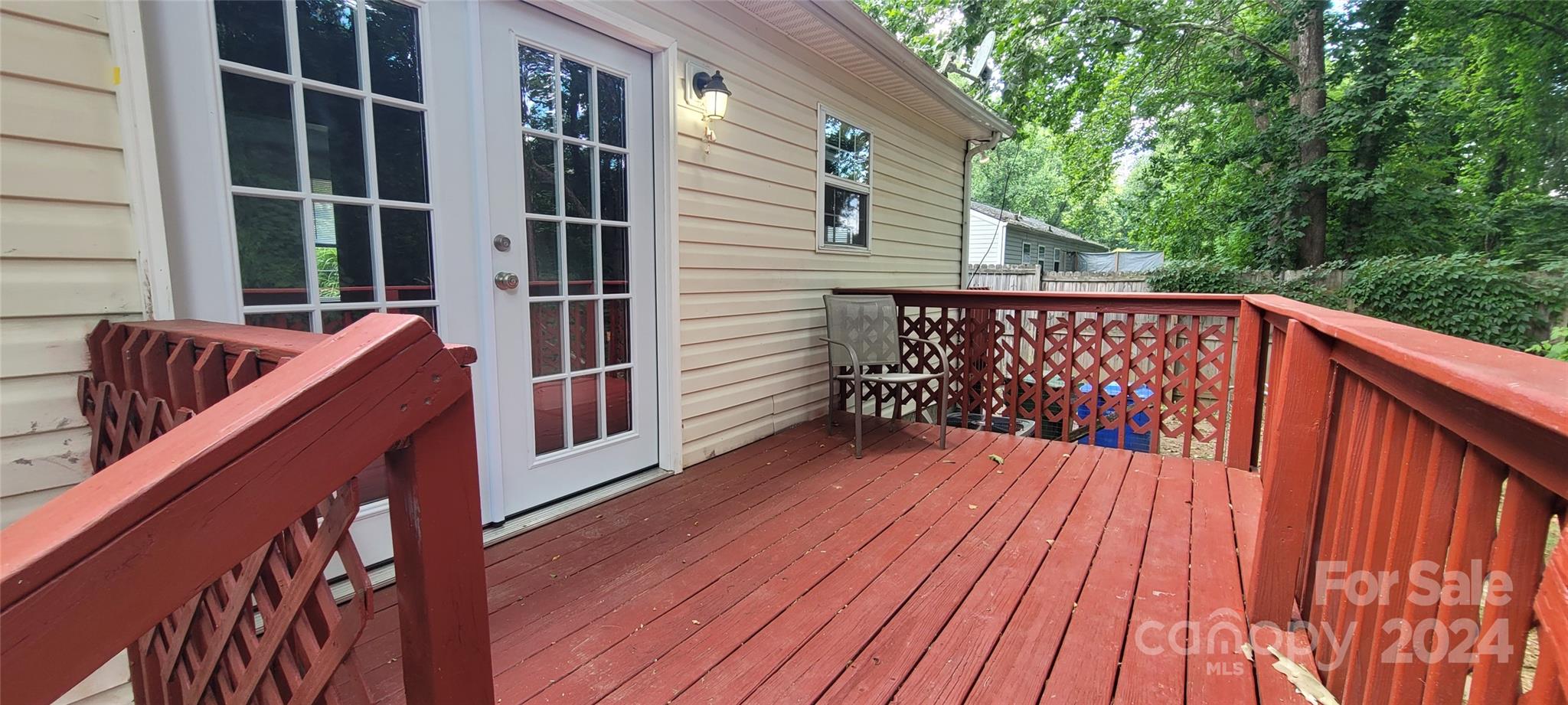 24 Iris Street Asheville NC 28803
