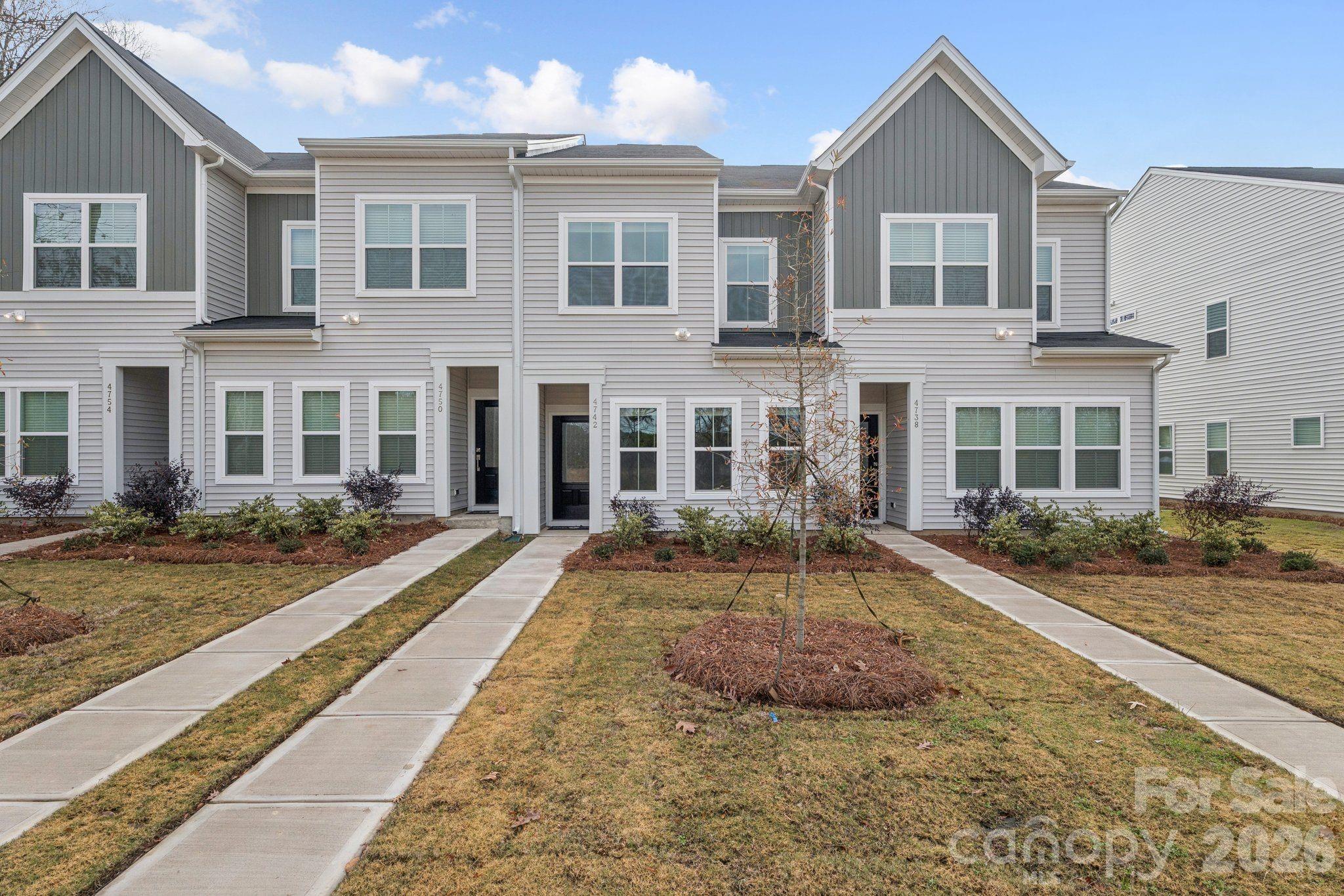 4628 Lakeview Road Charlotte NC 28216