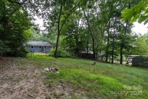 106 Appalachian Way Asheville NC 28806