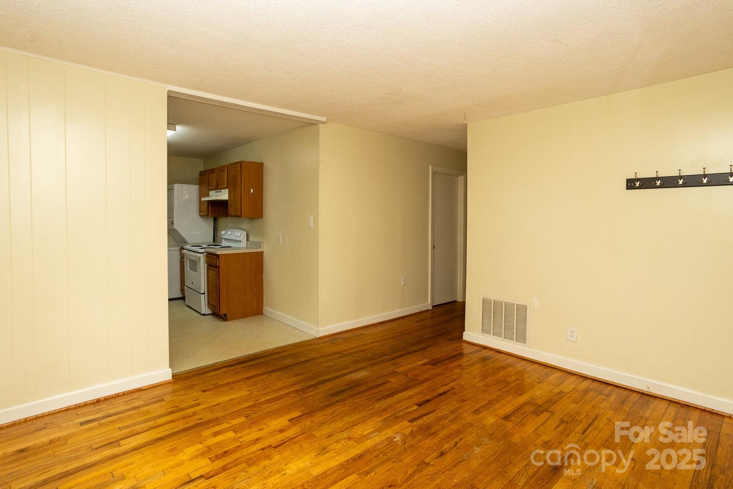 106 Appalachian Way Asheville NC 28806