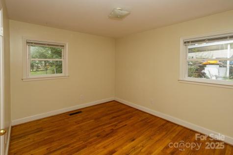 106 Appalachian Way Asheville NC 28806