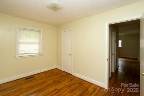 106 Appalachian Way Asheville NC 28806