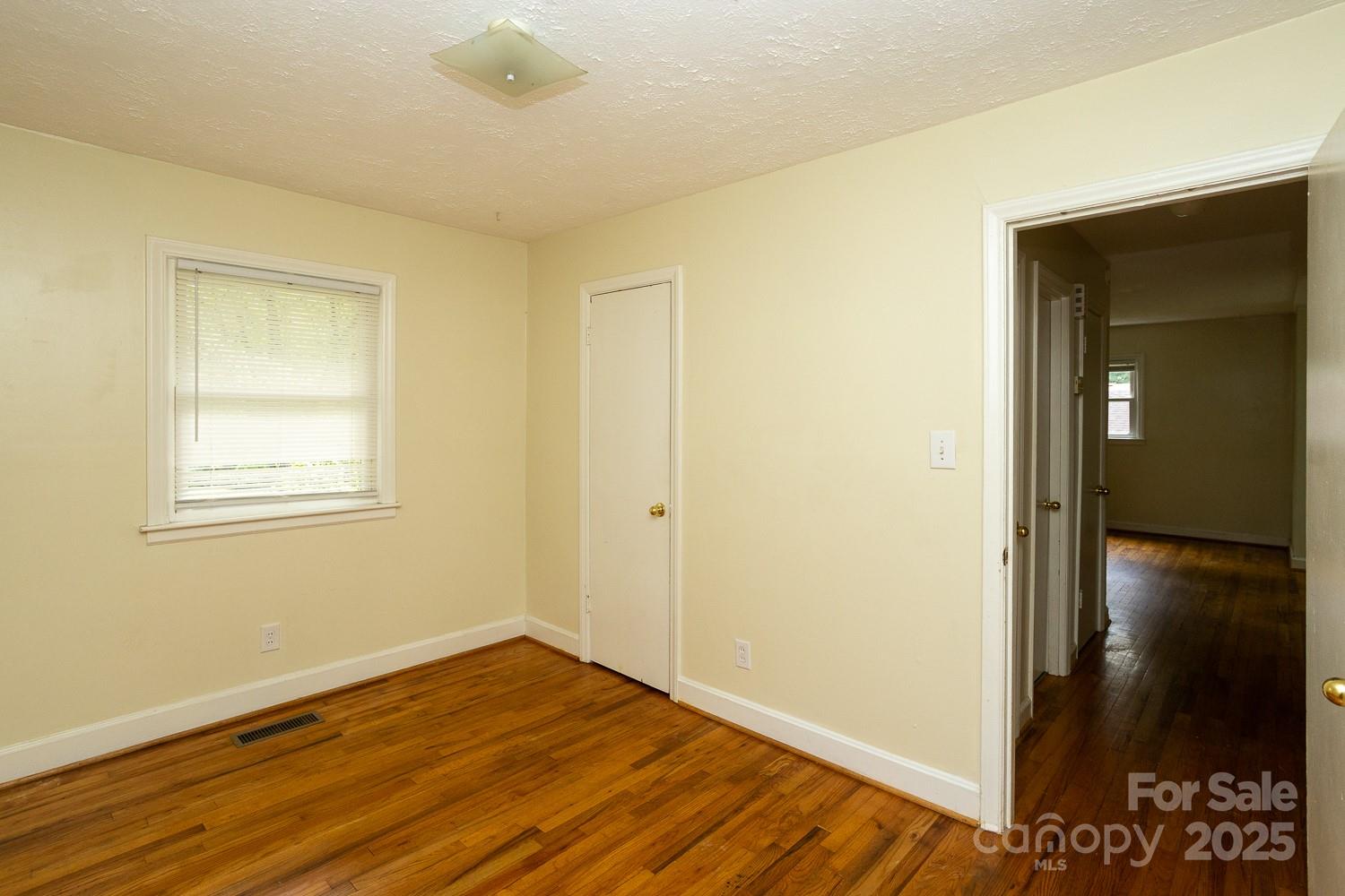 106 Appalachian Way Asheville NC 28806