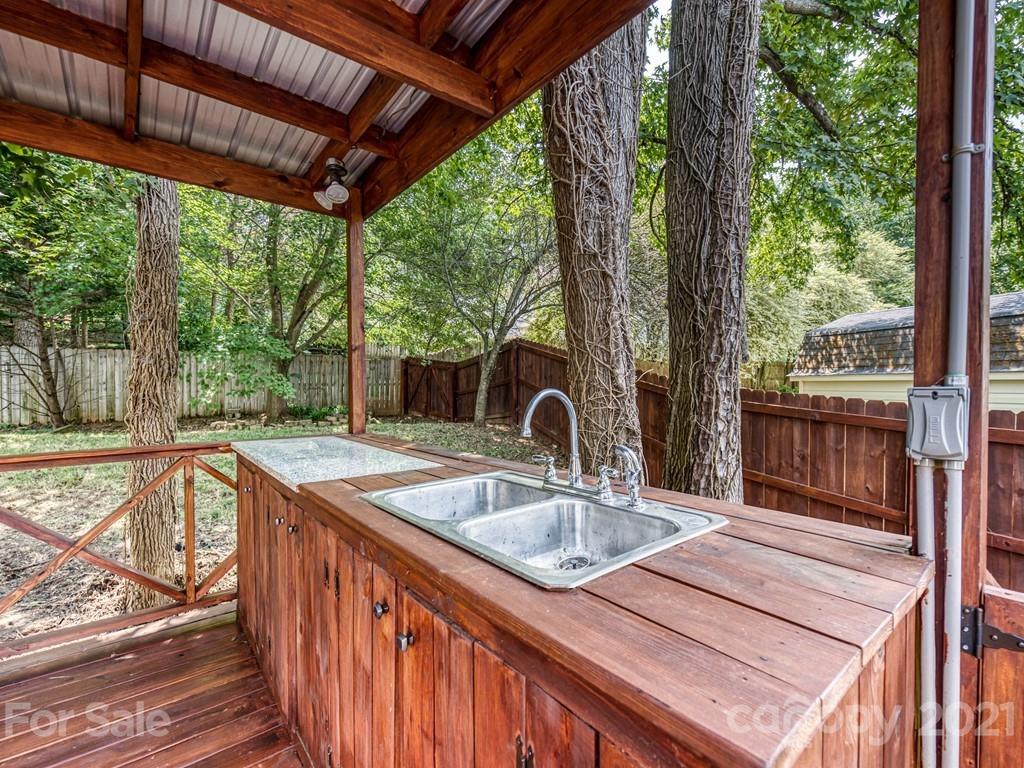 13827 Hatton Cross Drive Charlotte NC 28278