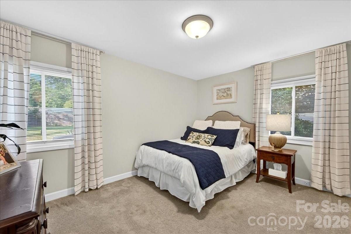 5907 Bluebonnet Road Charlotte NC 28212