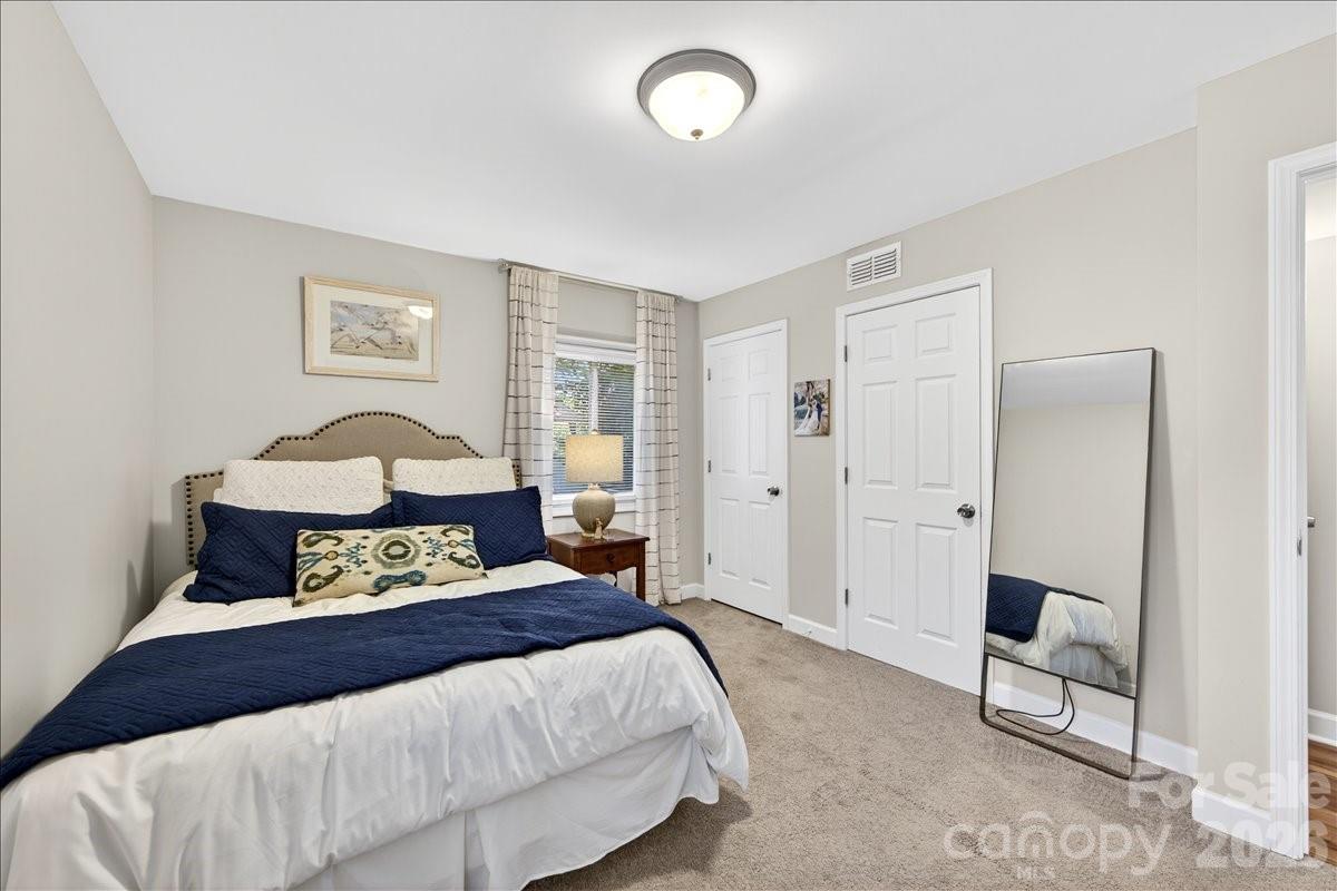 5907 Bluebonnet Road Charlotte NC 28212