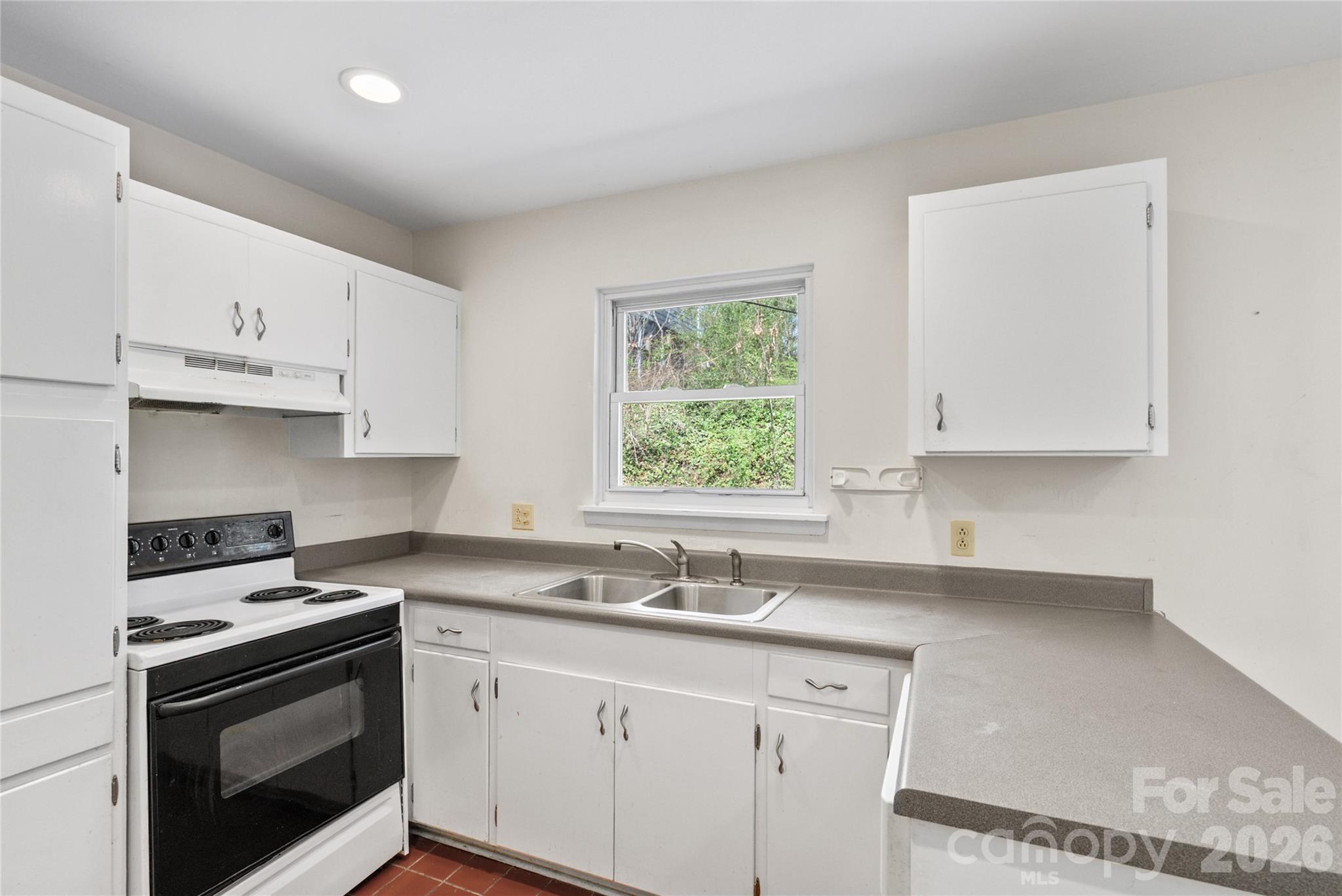 1 Clearbrook Road Asheville NC 28805