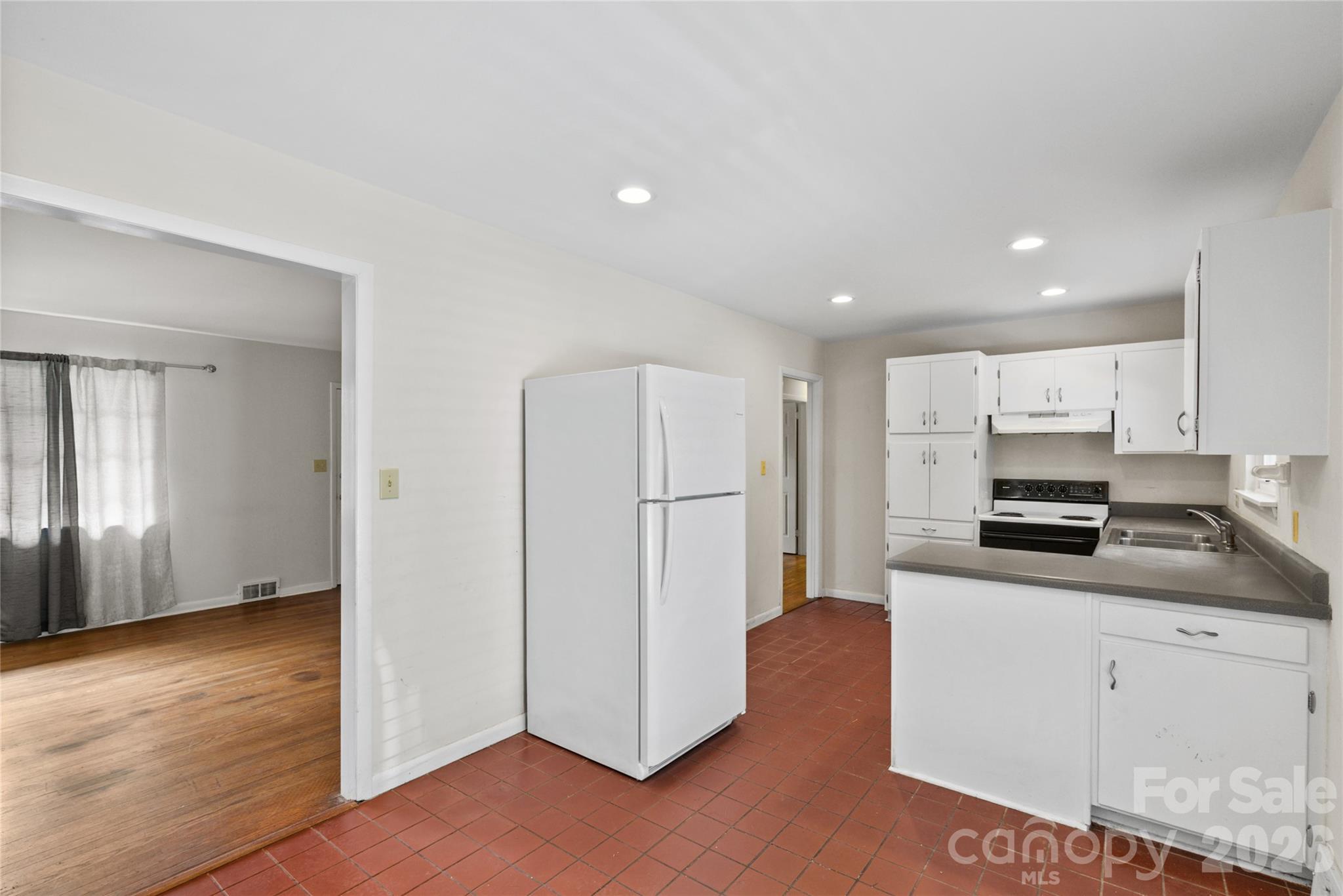 1 Clearbrook Road Asheville NC 28805