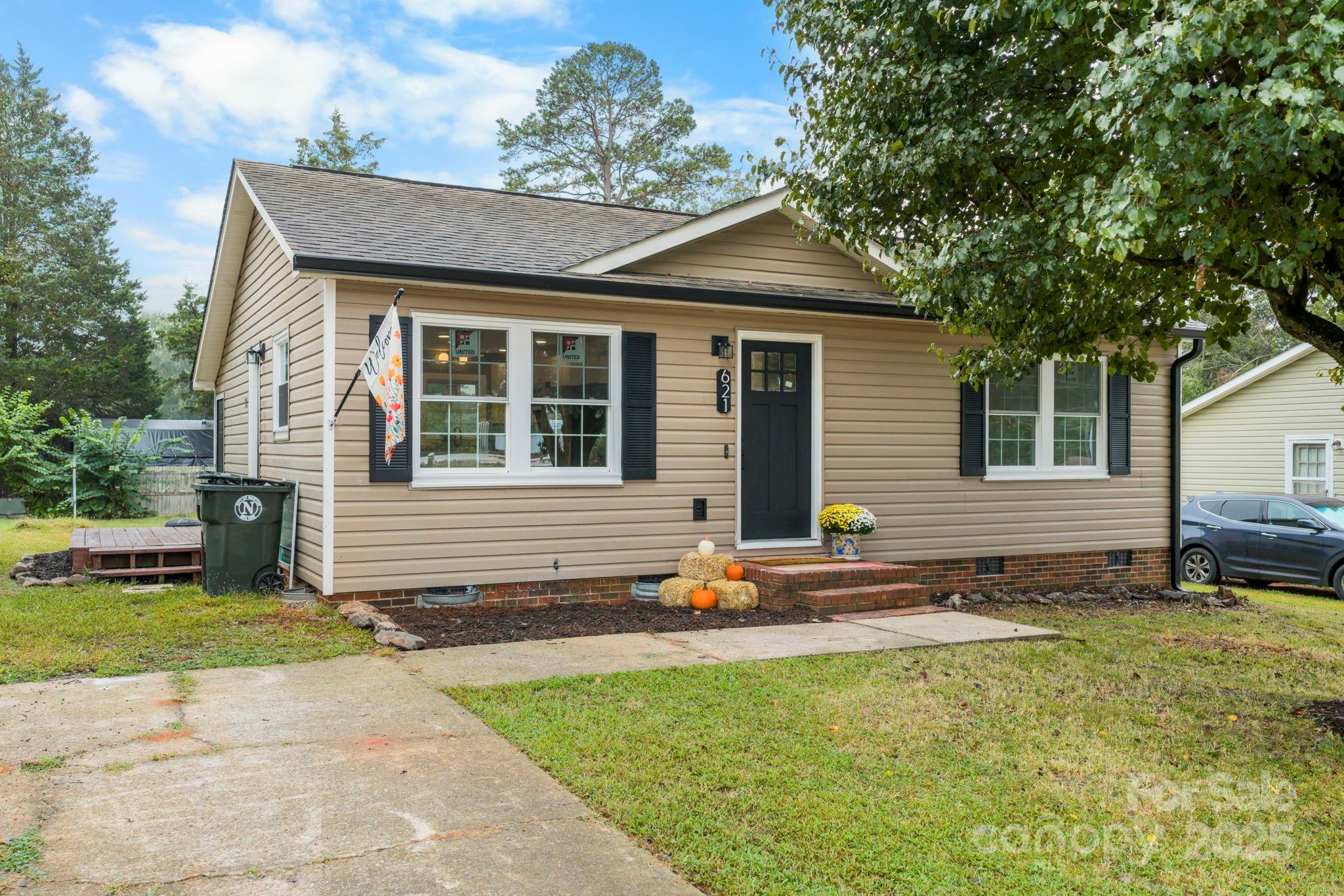 621 W 13th Street Newton NC 28658