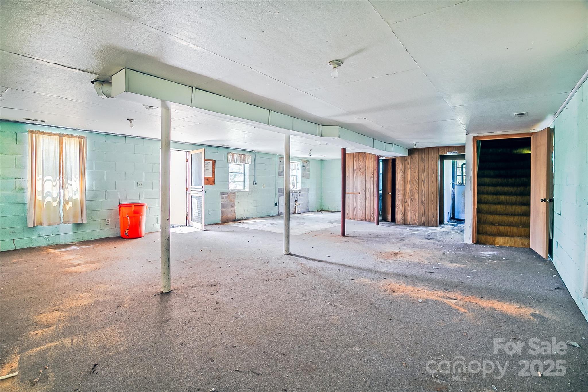 80 Carver Street Brevard NC 28712