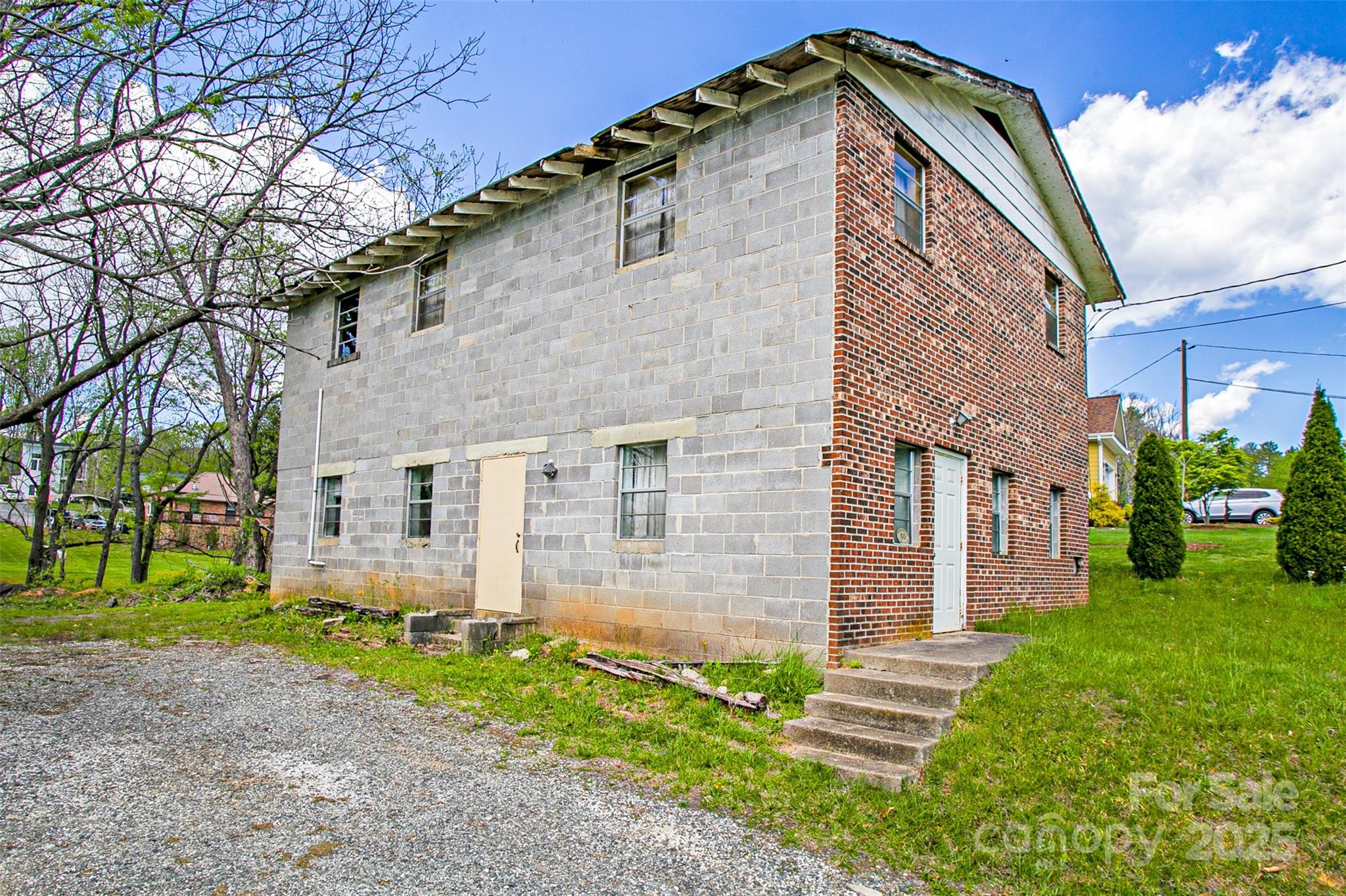 80 Carver Street Brevard NC 28712