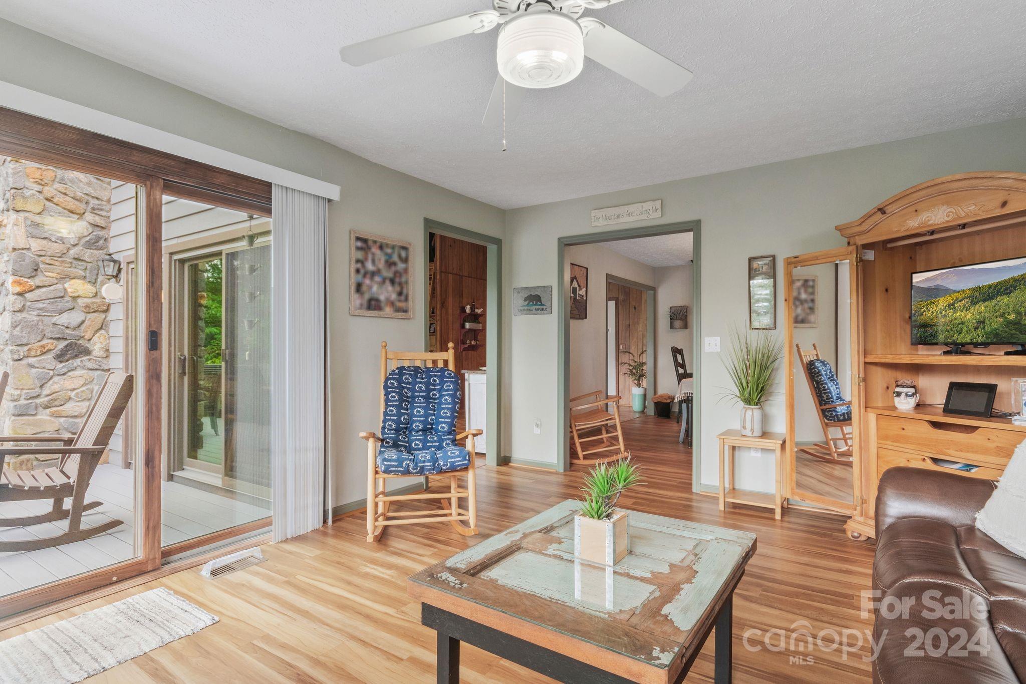125 Valley Drive Black Mountain NC 28711