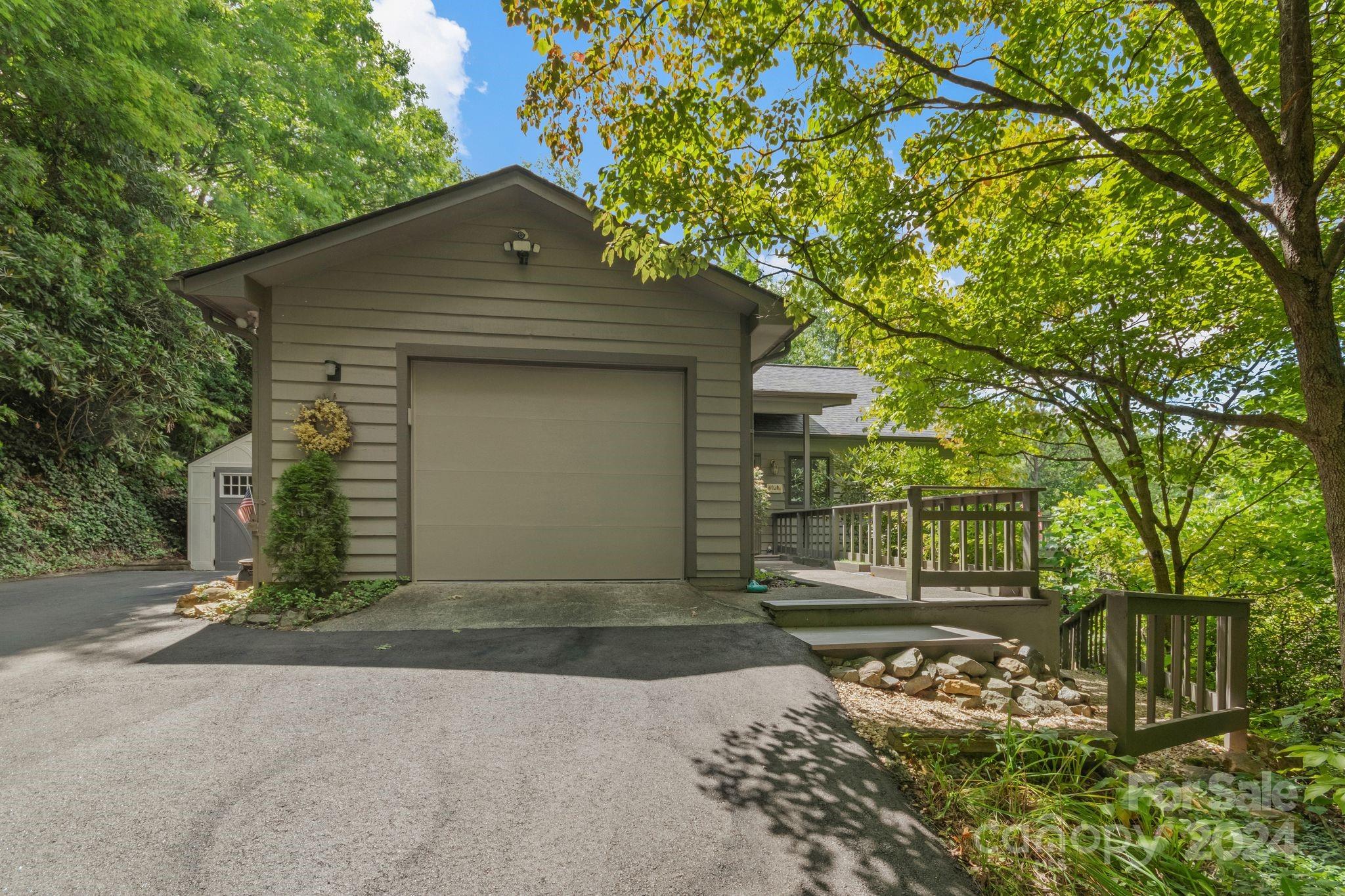 125 Valley Drive Black Mountain NC 28711