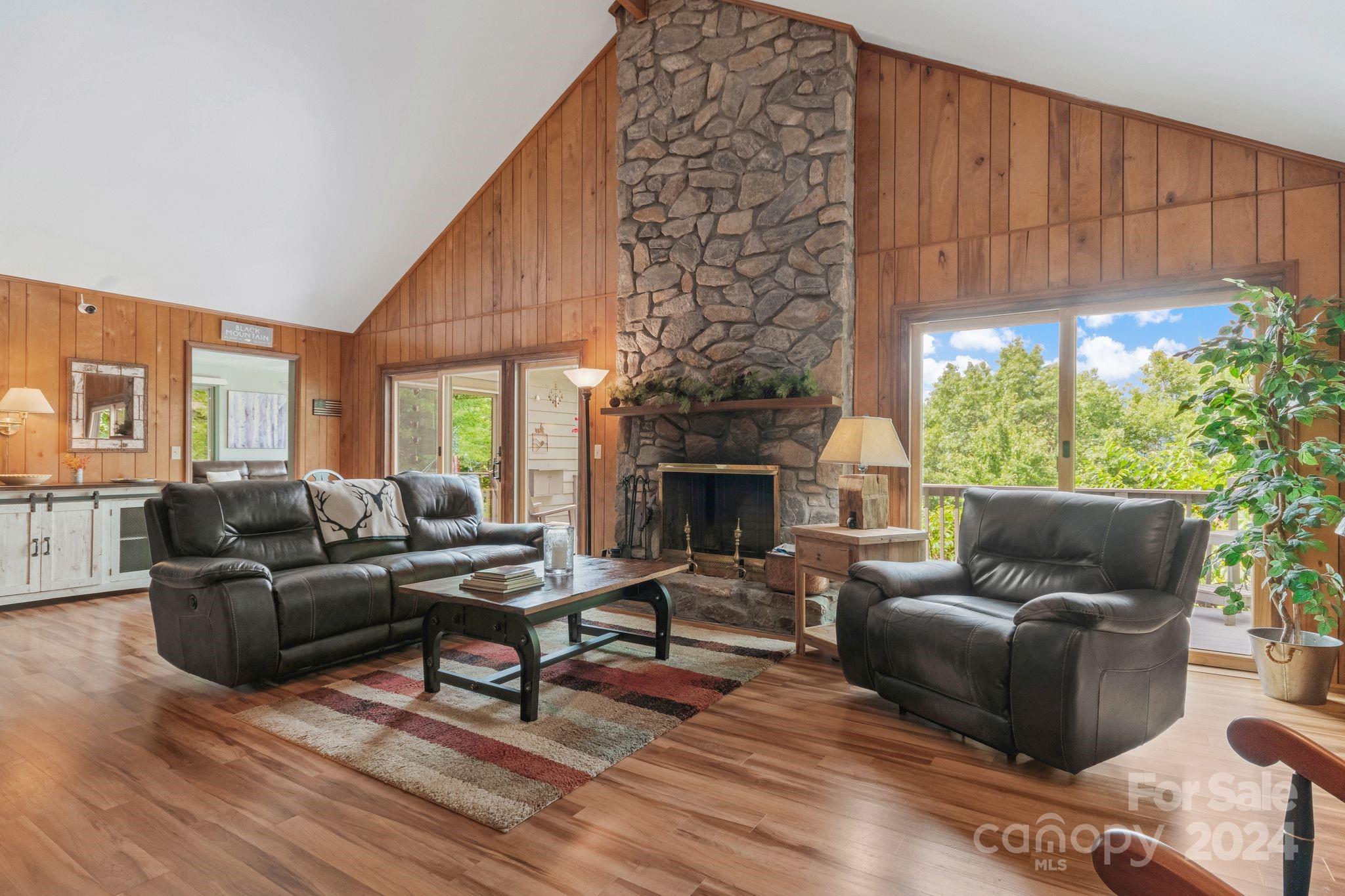 125 Valley Drive Black Mountain NC 28711