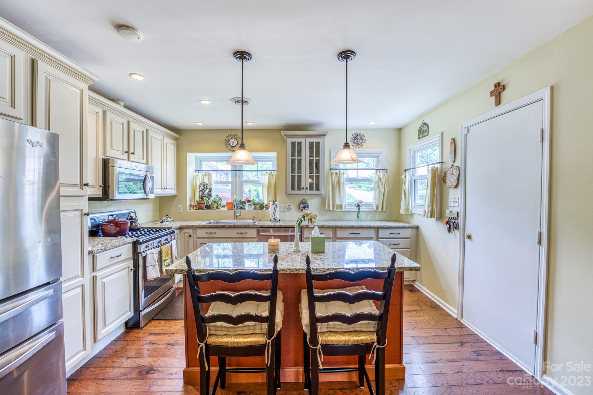 13a Windflower Court Asheville NC 28805